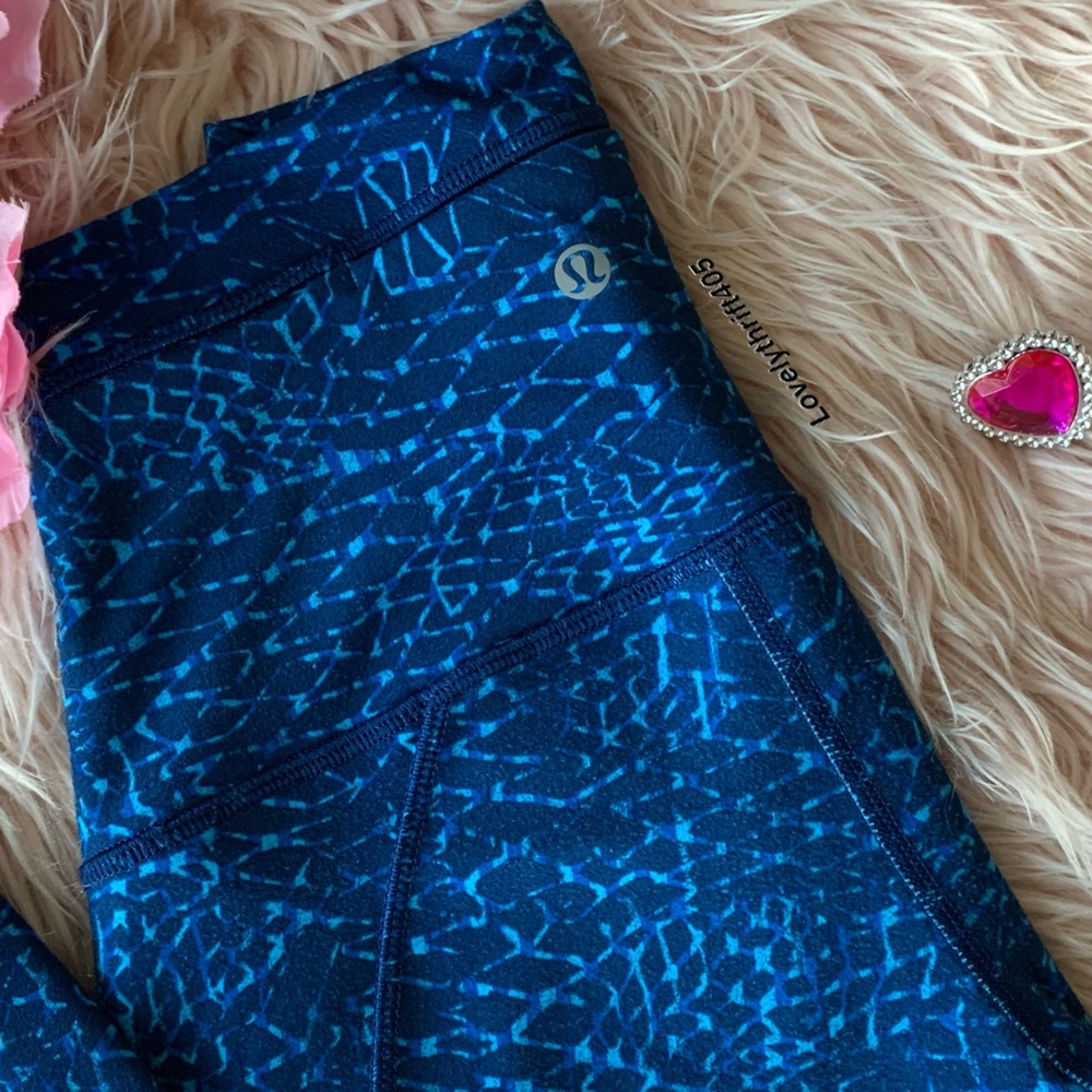 Lululemon Pure Practice Pant Size 4 - Picture 6 of 8